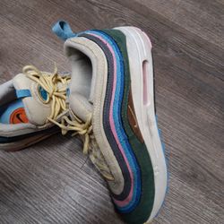 Buenos Tenis Nike Size 8.5 Okey Personas Serias Okey Gracias Se Vale Ofrecer