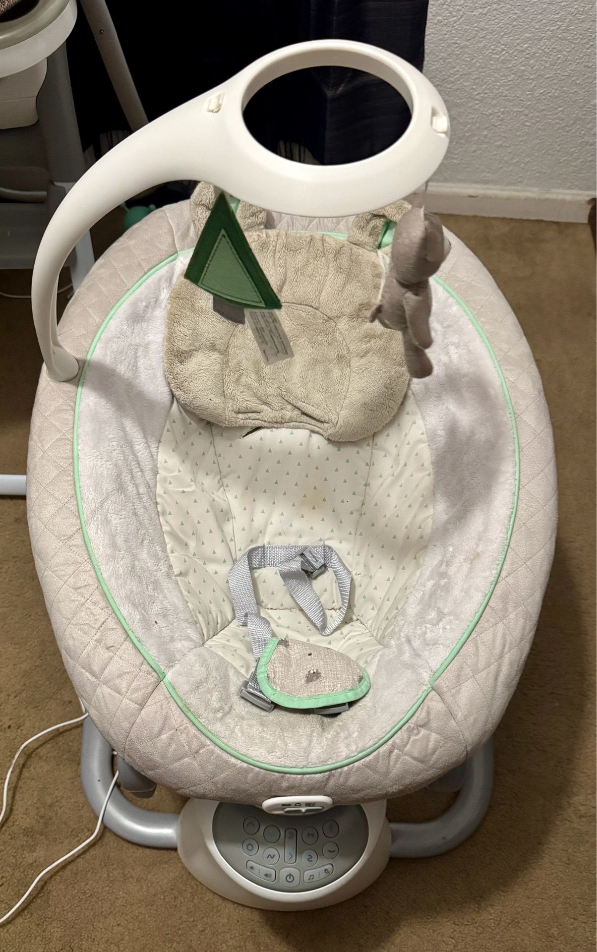 Graco Soothe My Way swing