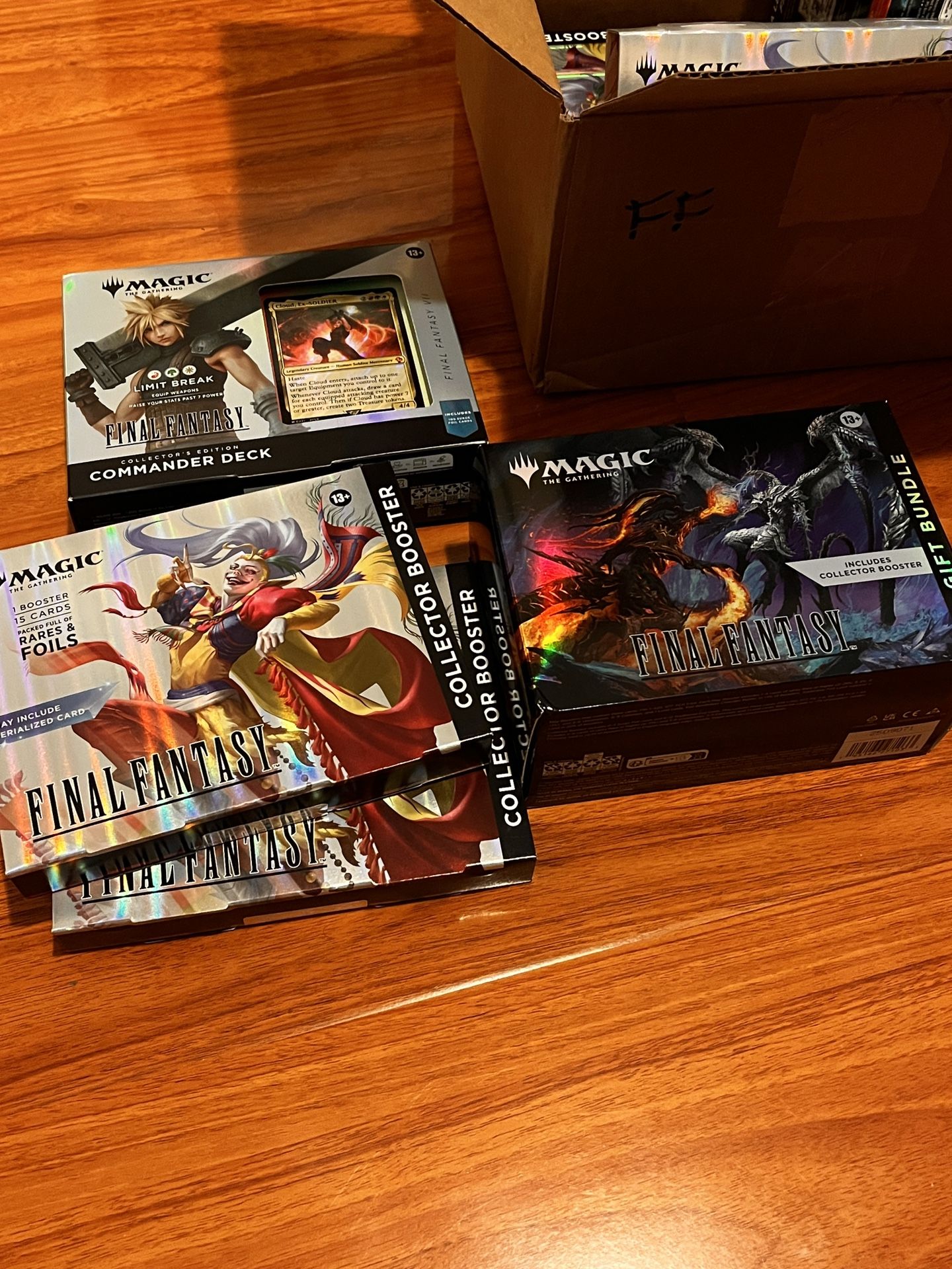 Final Fantasy Collector Commander Booster Bundle