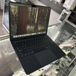 MacBook Air 13inch M2