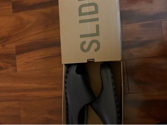 Black Yeezy slides
