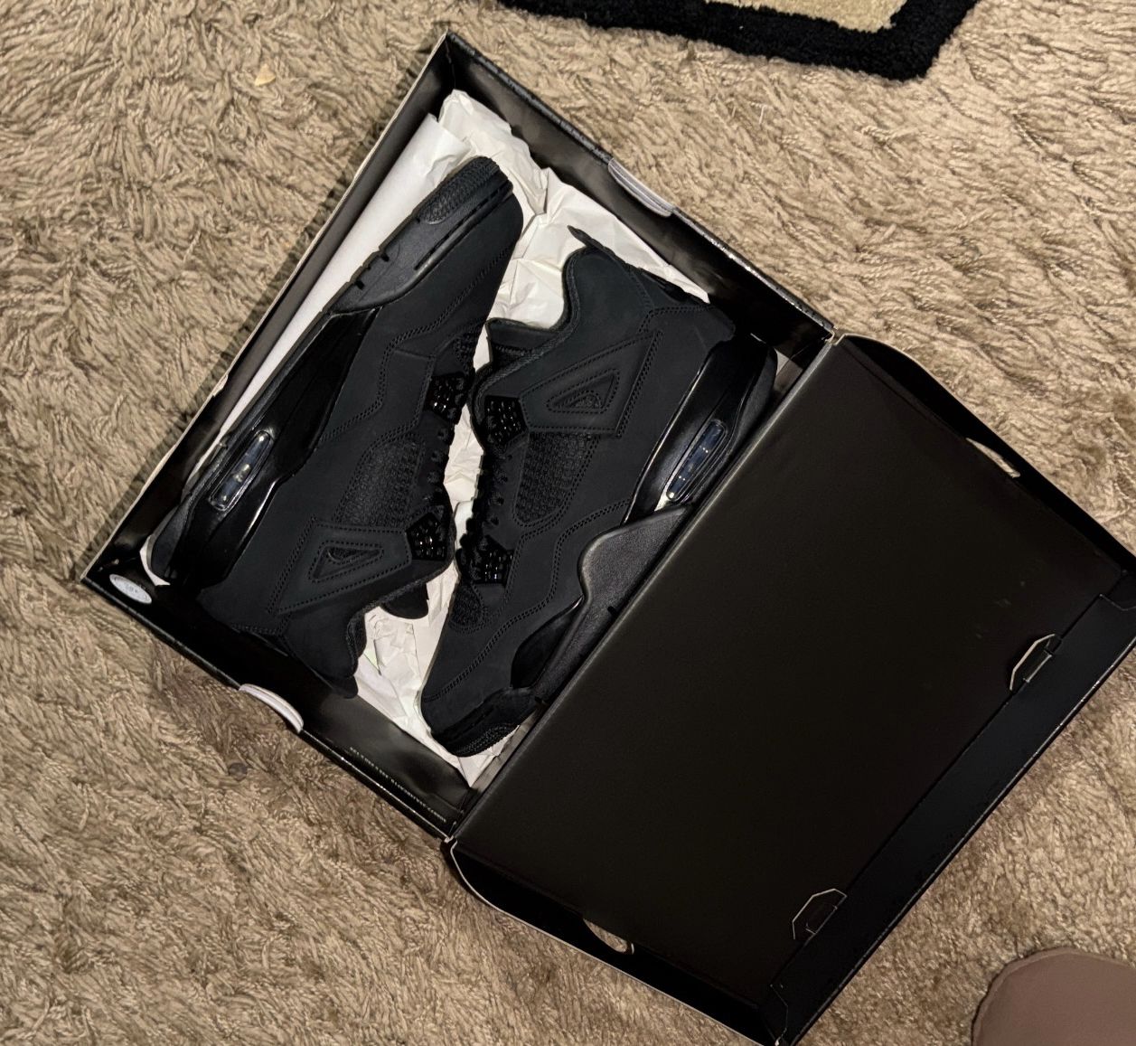 Jordan 4 Retro Black Cat (2025) Size 10.5 Men 