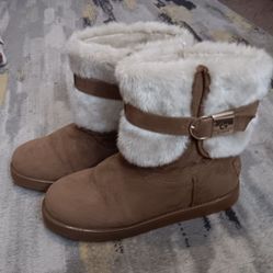 Guess Uggs