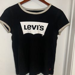 Levi Shirt