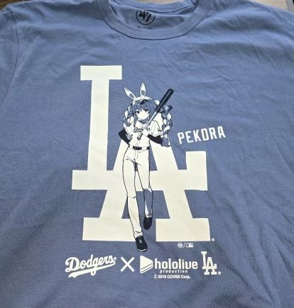 Hololive x Dodgers Shirt