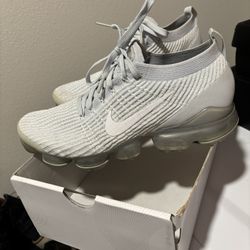 Nike Air VaporMax FlyKnit 3 Size 10