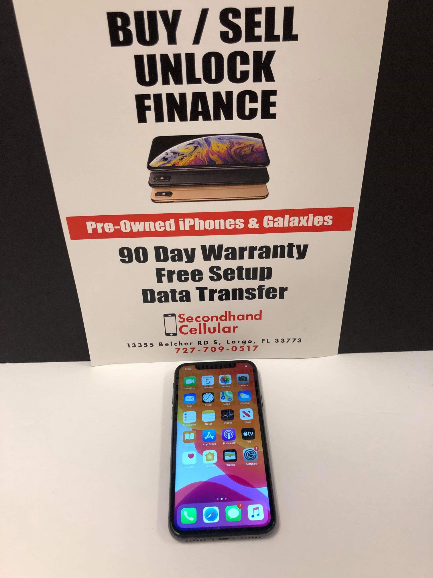 64GB Space Gray iPhone X Any Service $499.99