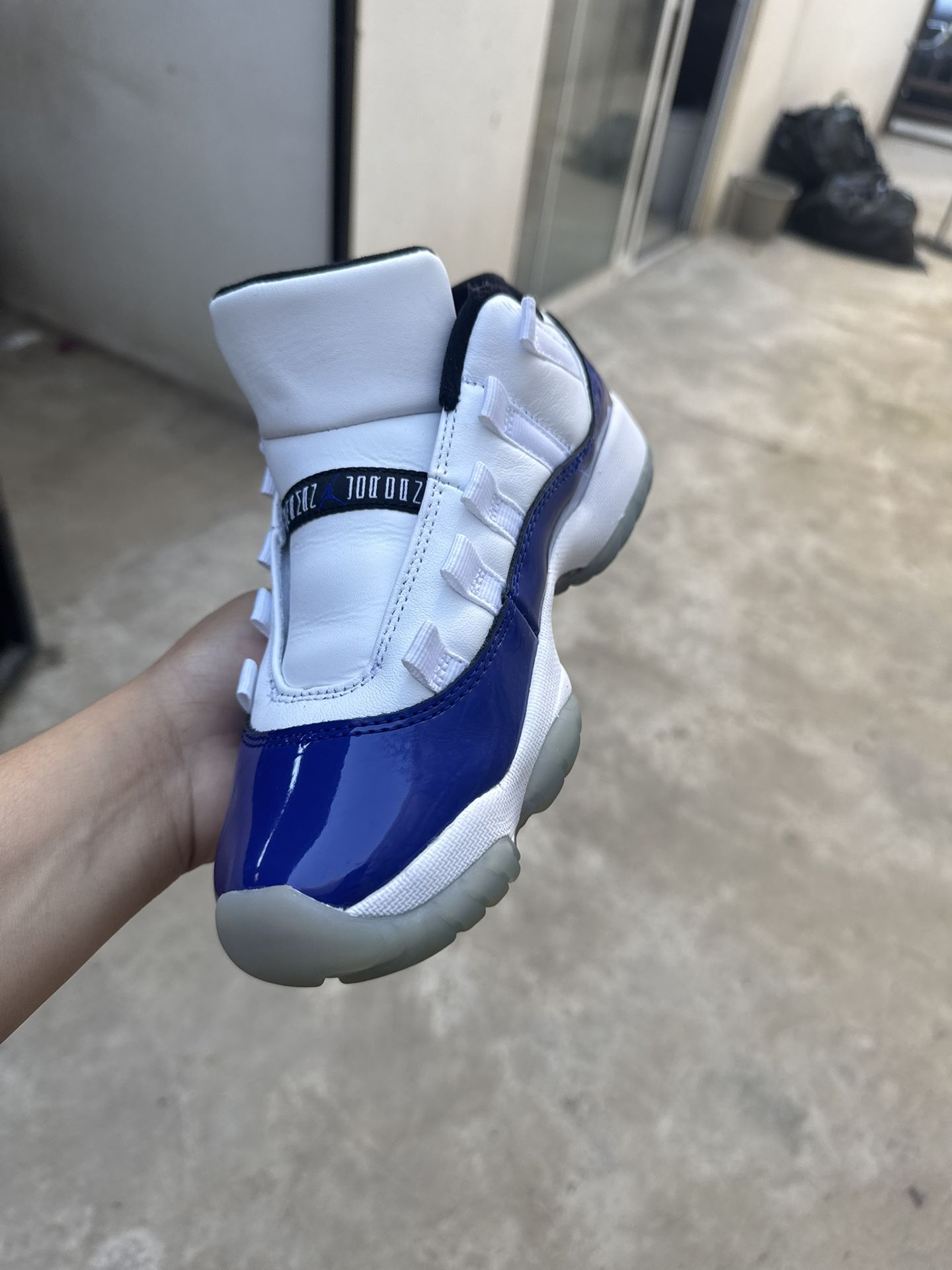 Jordan 11