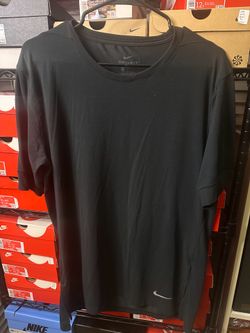 Nike black dri-fit t-shirt Size Large men’s lightly used
