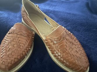 New! Men’s/Women’s Huaraches Brown