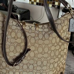 Coach 😍👜Autentic 