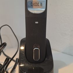 Oster Professional Cordless Classic 76 Hair Clippers for Barbers & Stylists - Classic 76 Professional Hair Clippers - Detachable Stainless Steel Blade