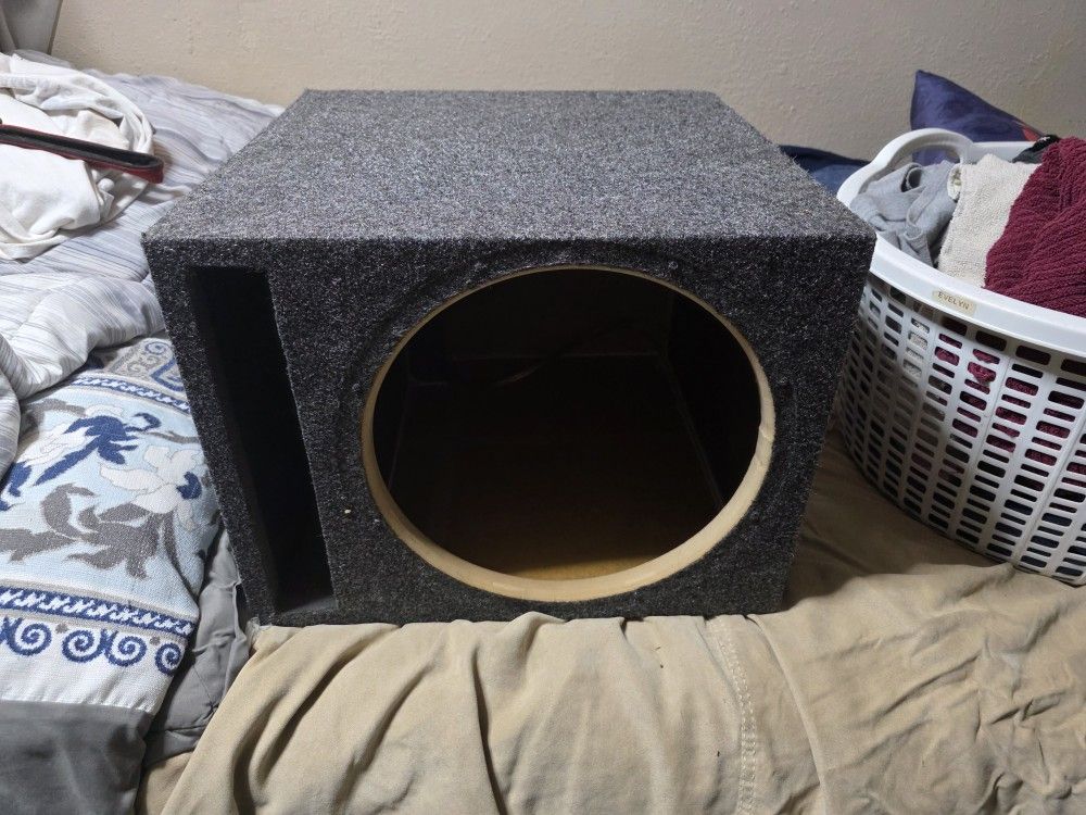 Single 12 In Subwoofer Box