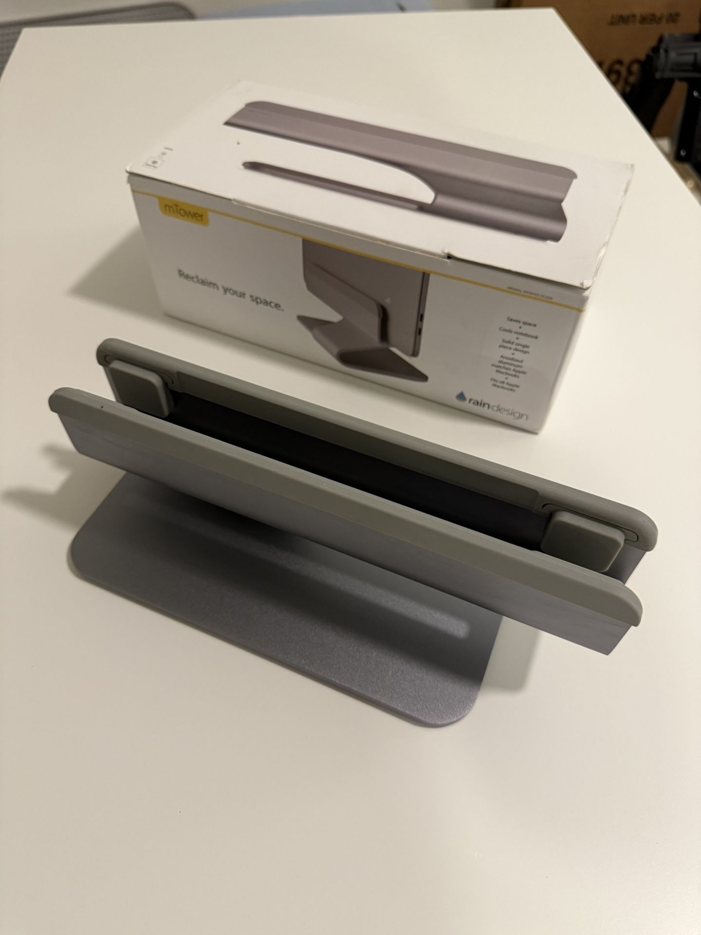 Rain Design mTower Vertical Laptop Stand - Silver