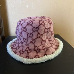 Gucci authentic Bucket Hat