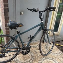 Cannondale Adventure Bike