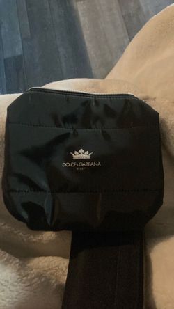 D&G makeup bag