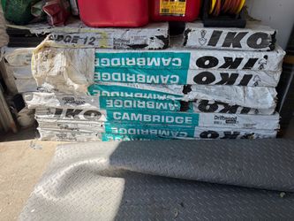 Roof shingles