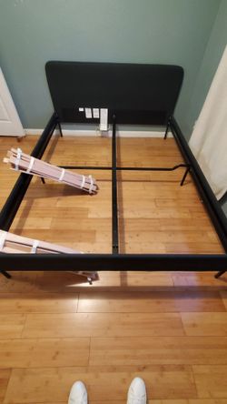 Queen size Bed