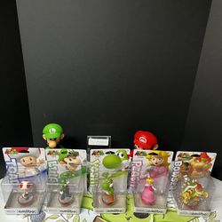 Super Mario Amiibos Set 