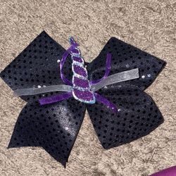 Girl Bow