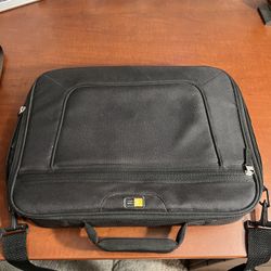 Case Logic Laptop 15.6 Inch Laptop Case