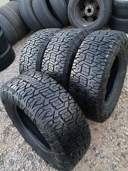 4 TIRES GOOD CONDITION LT285/70R17