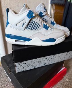 Jordan 4s Military blues