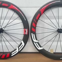 Fast Forward F6R 700C Full Carbon Clincher Wheel Set 
