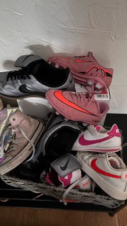 Free kids shoes size men’s 8 and girls 1-2