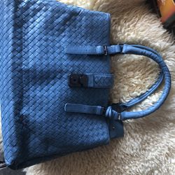 Fine leather handbag