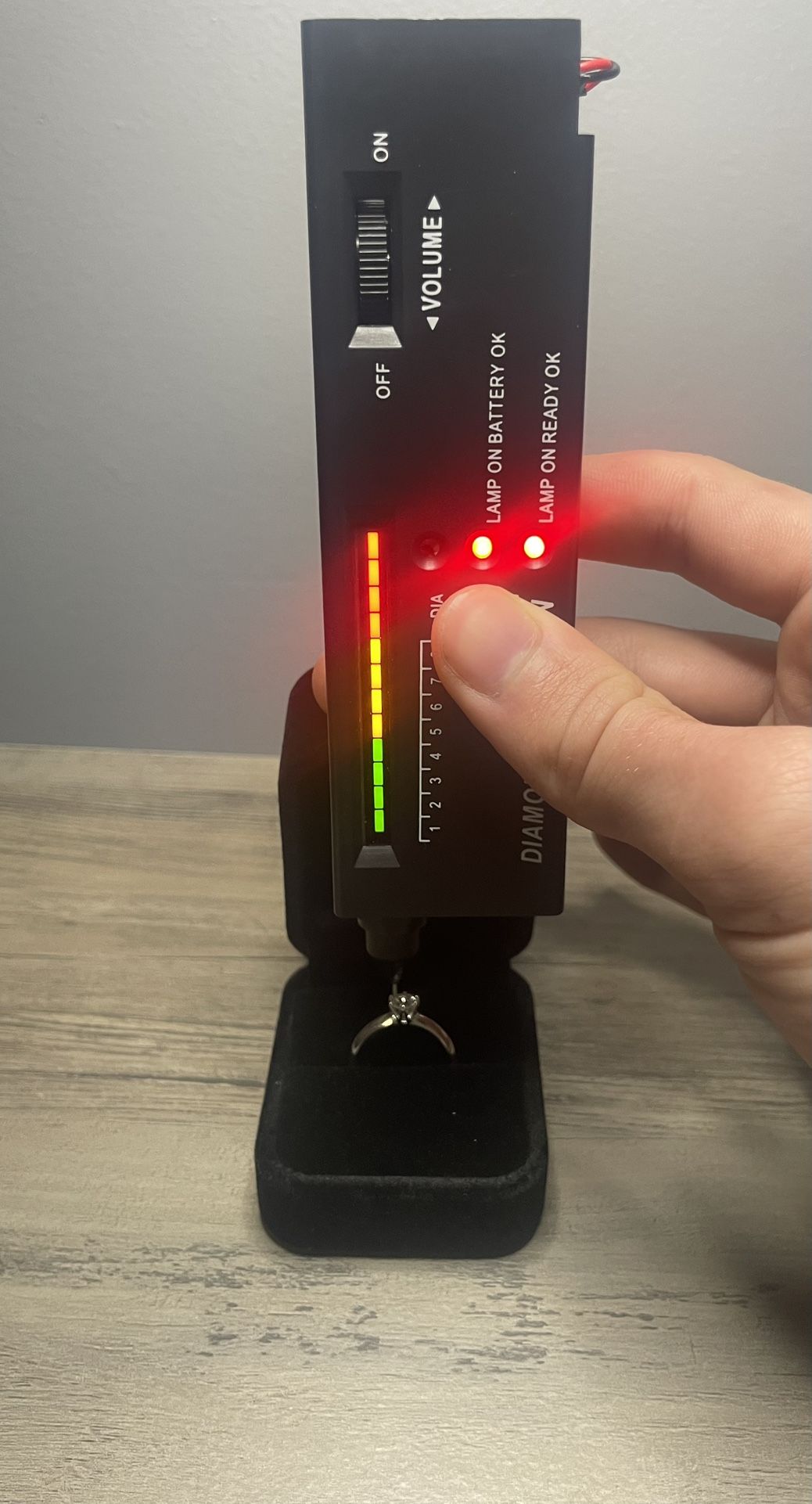 VVS1 Engagement Ring Moissanite 0.5 Carat