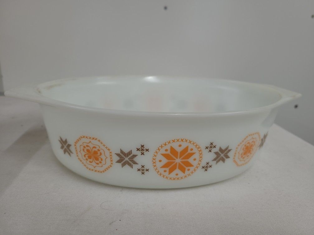 Antique Pyrex Town & Country Pattern Casserole Dish No Lid 