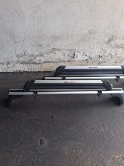 BMW 3 series roof rack with snowboard mount