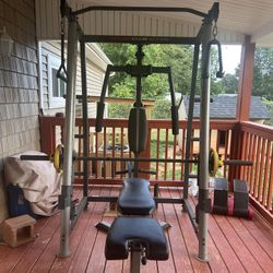 WEIDER CLUB C725 Smith Machine With Weights