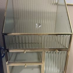Fluted Glass Makeup Box 