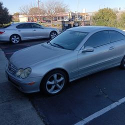 2004 Mercedes-Benz CLK-Class