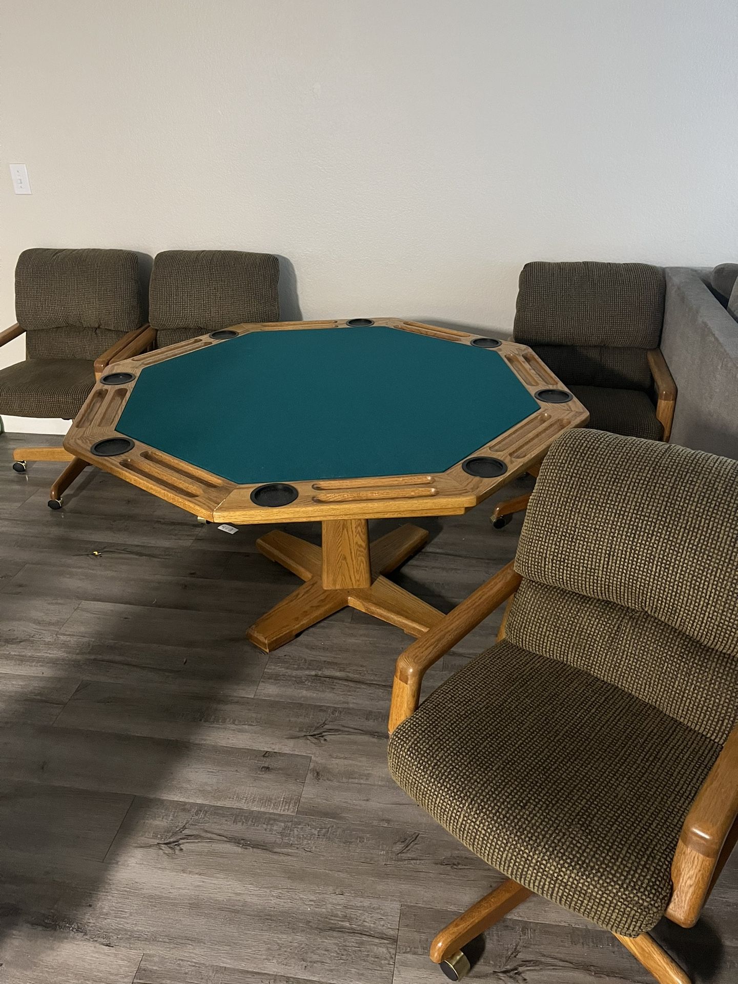Poker Table with 4 Chairs