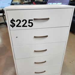 5 Drawer Chest In Stock !! Black Available Also!!!