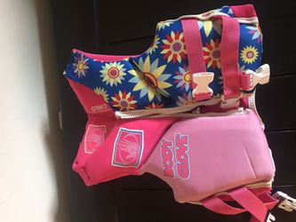 Girls life jacket