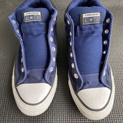 Converse Chuck Taylor All-Star size 8