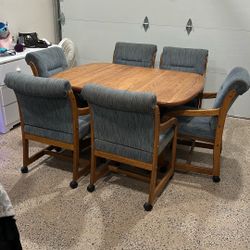 Solid Oak Kitchen Table 