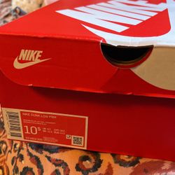 Nike Dunk Low