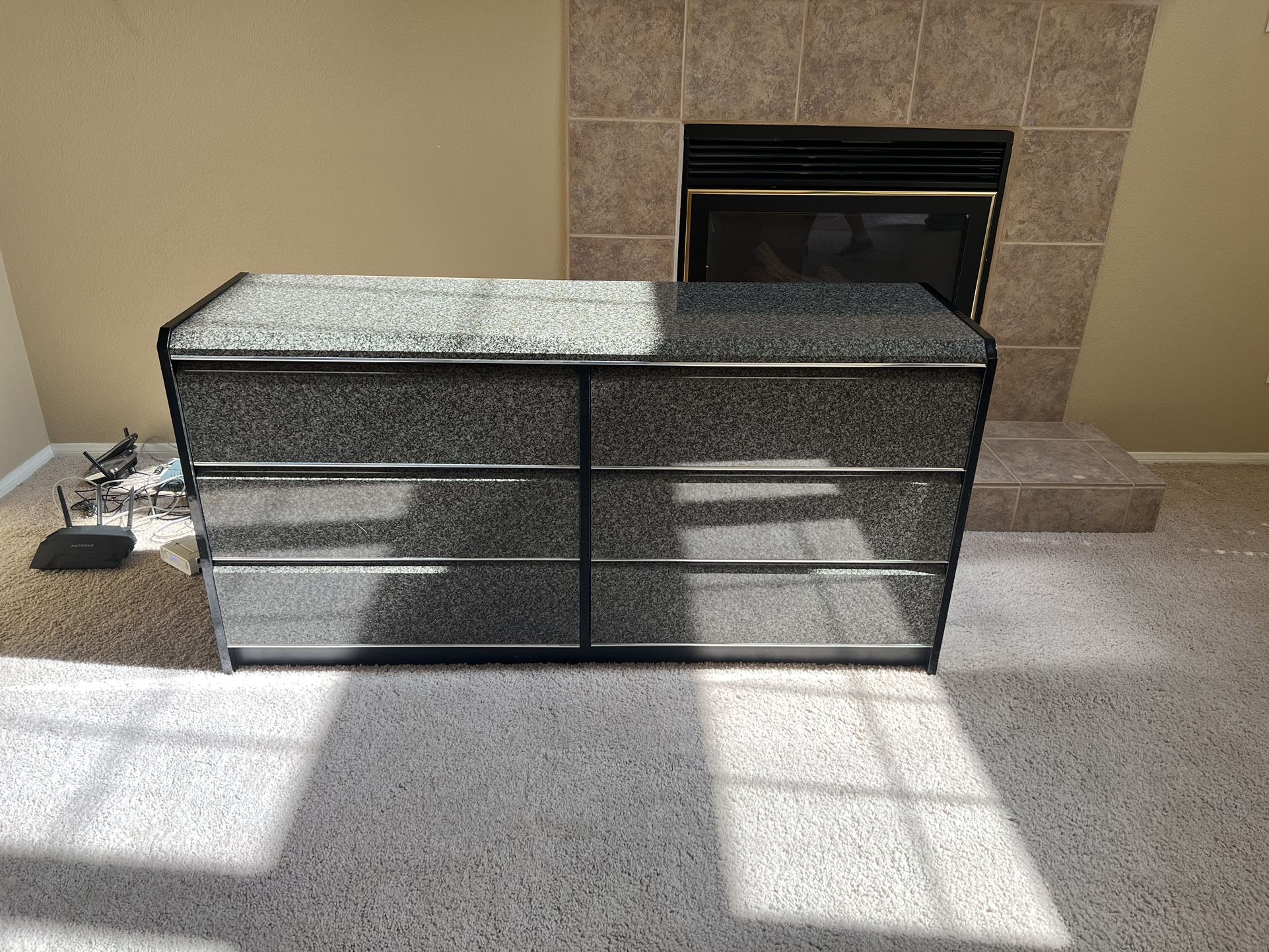 6-Pc. Black/Grey Bedroom Set