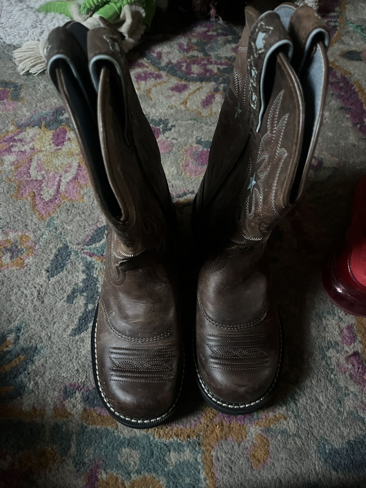 Women’s Ariat Boots 6.5
