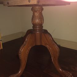 Kitchen/Foyer Table 