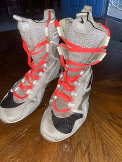 Boxing boots