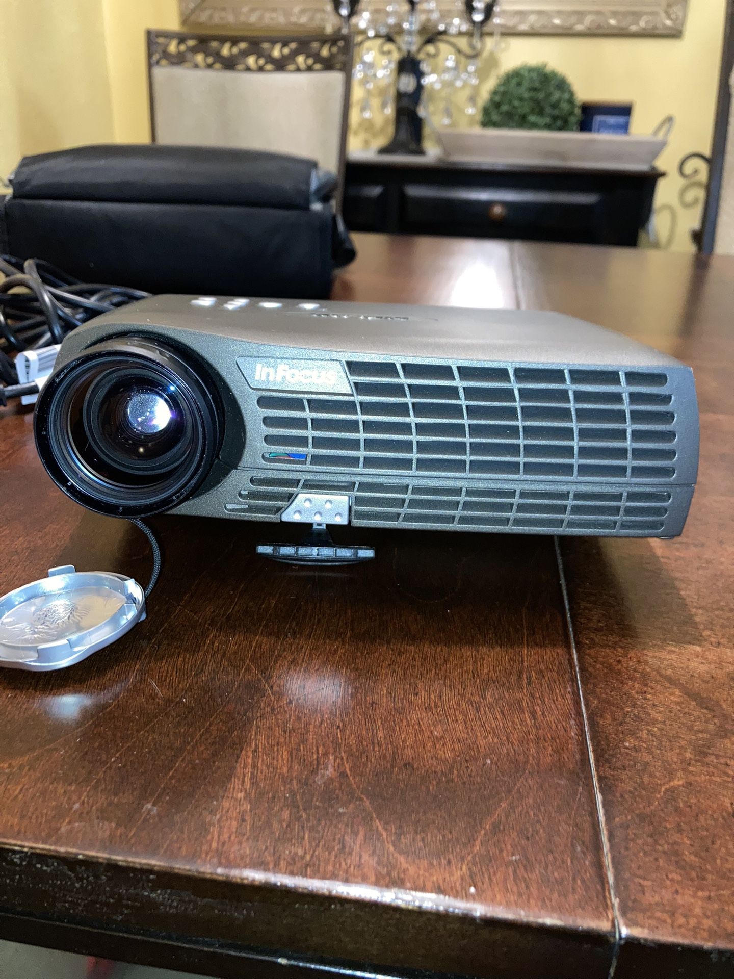 InFocus LP70 projector
