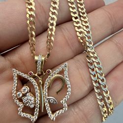 Cadena de oro 10k con dije de mariposa
