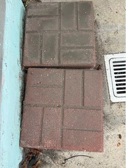 6 red brick pavers (16”x16”x2”) & 2 partial